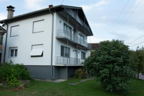 Vikend Kuća Živković